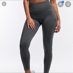 ECHT Arise Prime Seamless Leggings